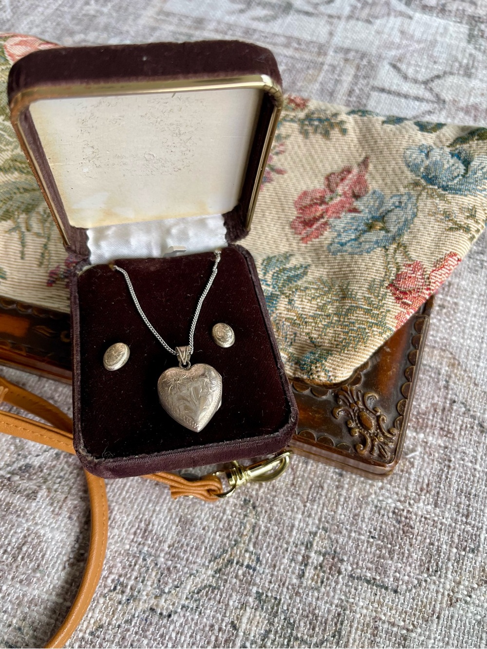 Antique Sterling Silver Locket & Earings Heart Pendant Necklace